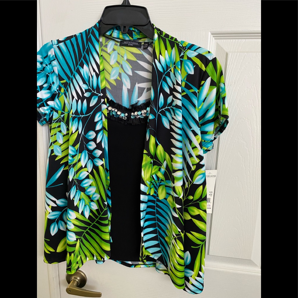 Ladies P/M Top By Notations Tags On Never Worn. Black Built In Cami